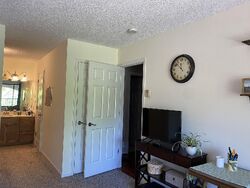  Nevada Ave S Apt 302