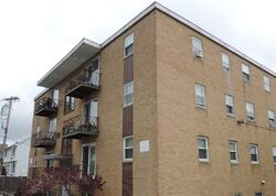 Waldemar Ave Apt 401