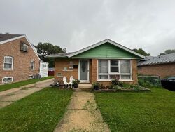  Hillcrest Ave