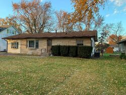  Eastview Dr
