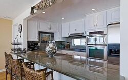  Pacific Coast Hwy Apt