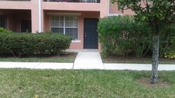  Sw Peacock Blvd Apt 3