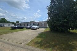  Bayberry Dr