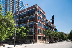  S Indiana Ave Apt 101