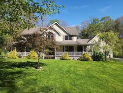 Sylvan Glen Dr