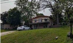  Lakeshore Dr
