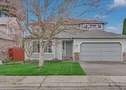  184th Street Ct E