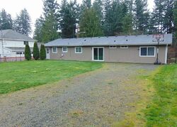  185th Ave E