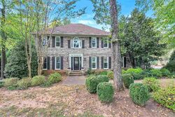Carleton Cir