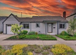  Calapooia St Sw