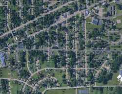  Iola Ave