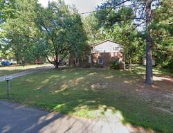  Knollwood Dr