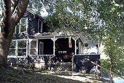  Chapin St