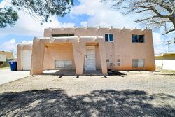  Chelwood Park Blvd Ne