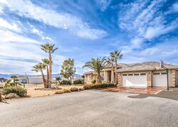 S Manzanita Dr