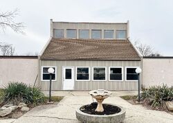 N Frostwood Pkwy Apt