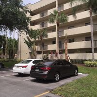  Nw 42nd Ave Apt C401