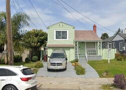  106th Ave