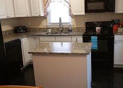  Silvertree Ct