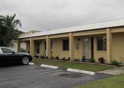 Se 4th Pl Apt 9