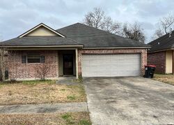  Country Garden Ln