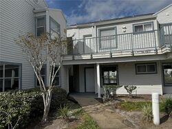  Woodgate Blvd Apt 202