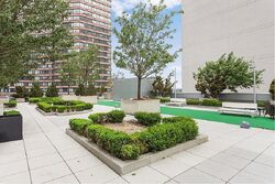  W 42nd St Apt 9b