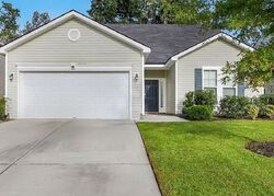 Calm Oak Cir