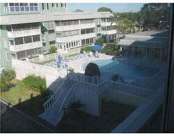 Bluff View Dr Apt 305