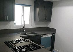  E Plymouth St Apt B