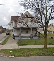  E 83rd St