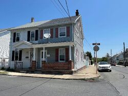  S Chestnut St