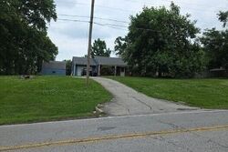  E Gregory Blvd