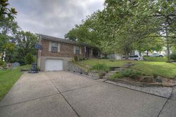 Erlanger, KY #30869255