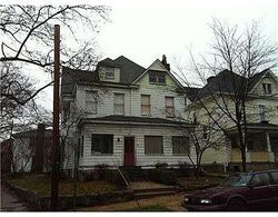  Locust Pl