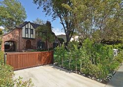  S Highland Ave