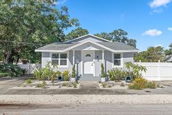  N Darwin Ave