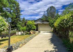  Lake View Estates Dr