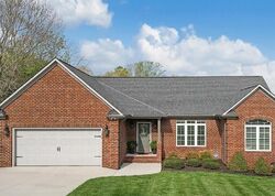  E Plantation Cir