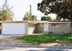 Bakersfield, CA #30879589