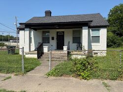  Bryan St