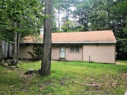  Robinwood Dr
