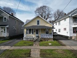  Hawthorne Ave