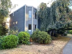  Yale Ave E