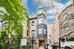  N Astor St