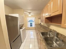  Lemon Tree Ter Apt 10