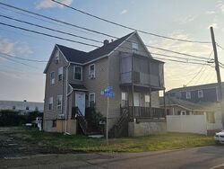  Adams St
