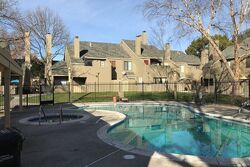  Hemlock St Apt 2
