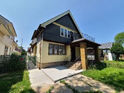  N 40th St