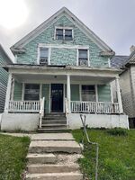  N 41st St